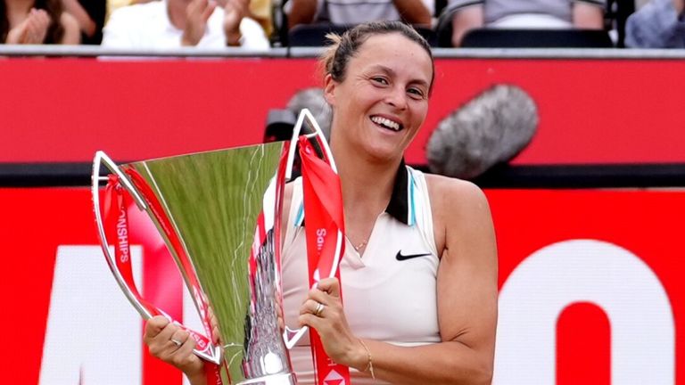 German qualifier Tatjana Maria beat America's Amanda Anisimova to become the first women’s champion at The Queen’s Club in 52 years