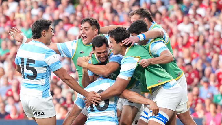 Pumas svin Albornoz izšķirošo mēģinājumu pirmās puslaika pēdējā spēlē