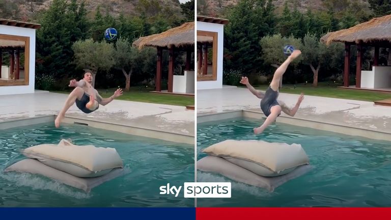 ZLATAN IBRAHIMOVIC OVERHEAD KICK 