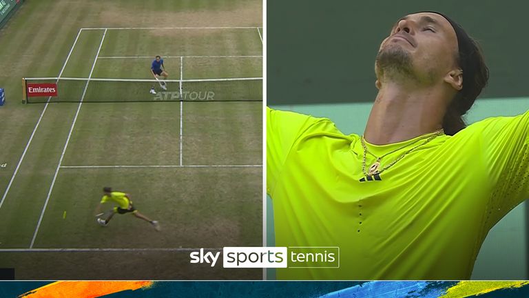 Zverev wins sensational point to force tiebreak against Medvedev.