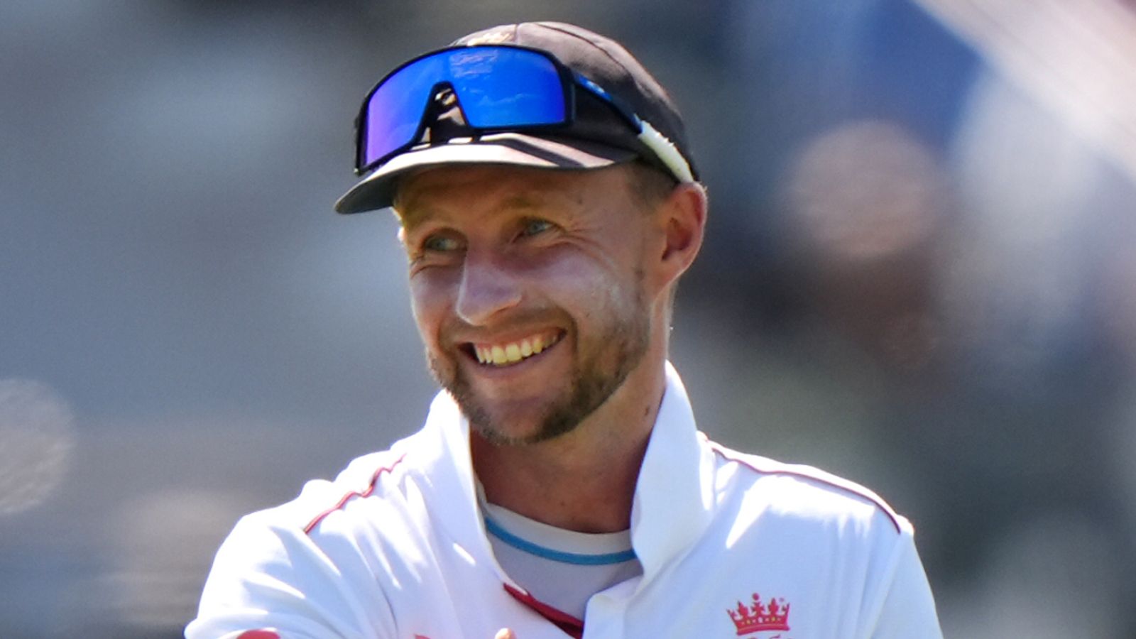 Joe Root breaks Test catch record with 211th grab for England against India