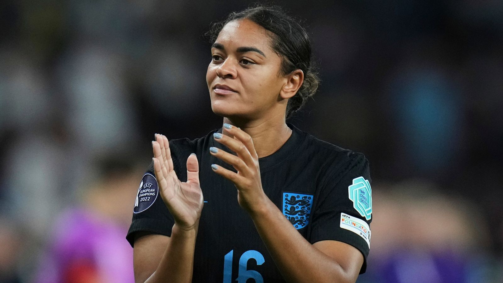 https://e0.365dm.com/25/07/1600x900/skysports-jess-carter-england-women_6971490.jpg?20250723092731