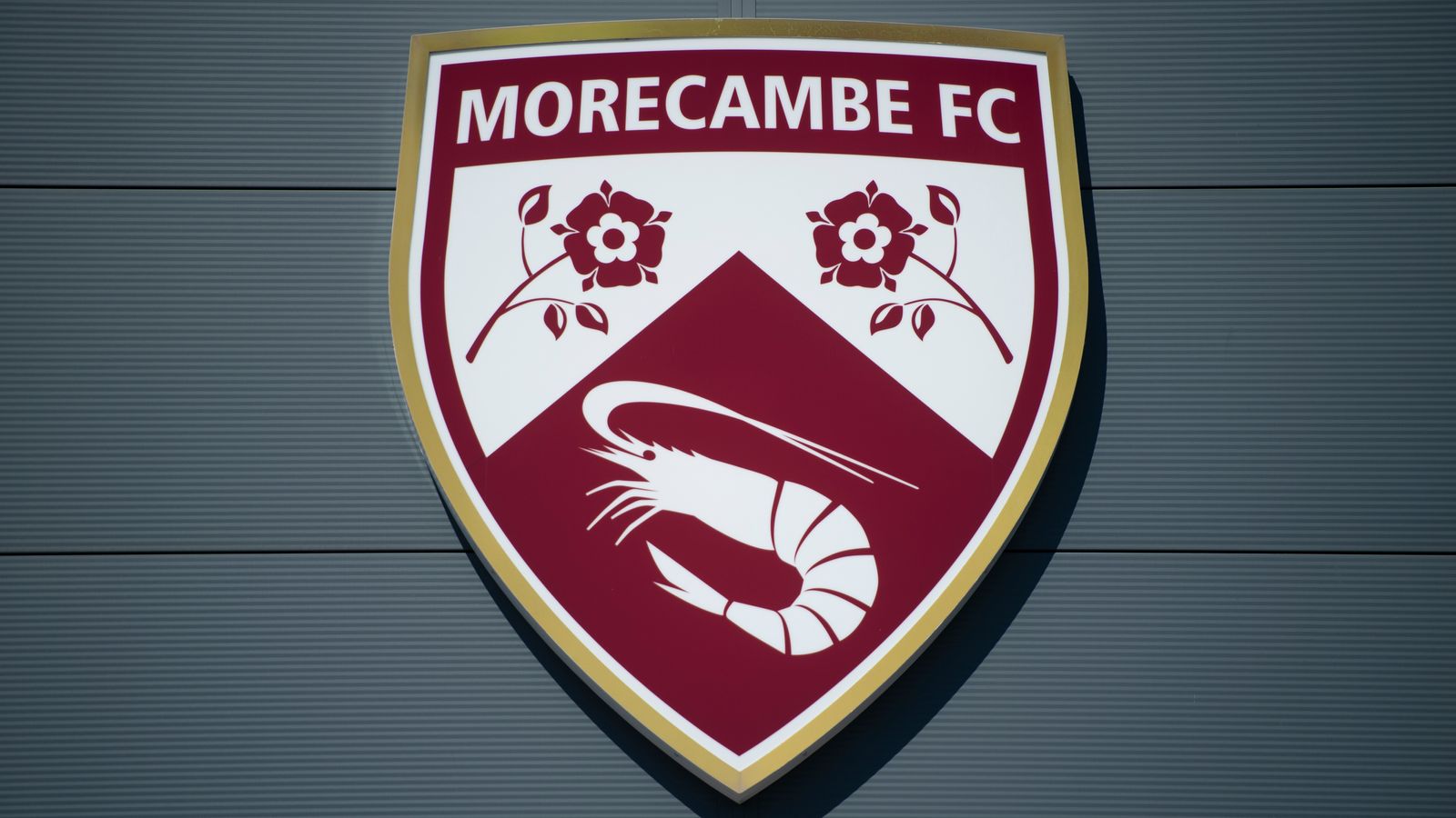 https://e0.365dm.com/25/07/1600x900/skysports-morecambe-badge_6954949.jpg?20250701231343