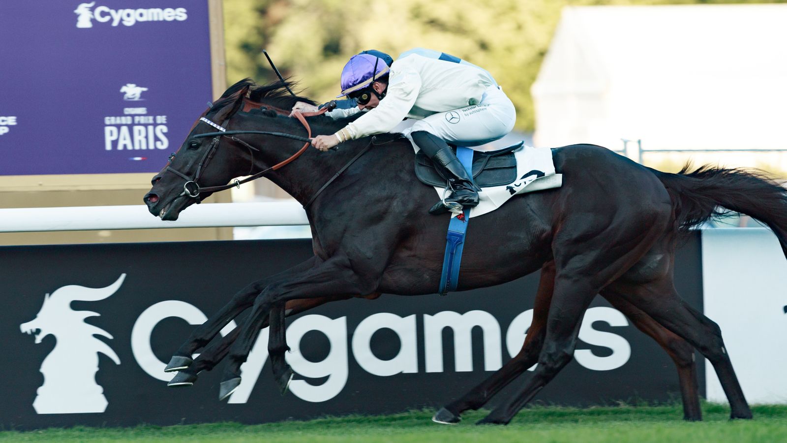 Leffard denies Trinity College in Grand Prix de Paris thriller