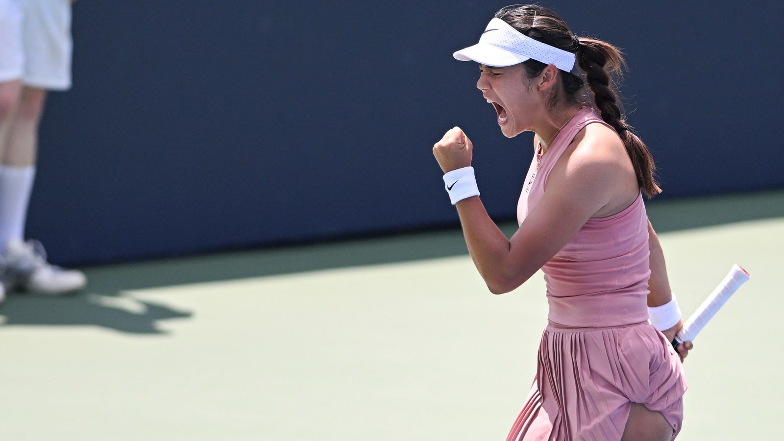 https://e0.365dm.com/25/07/1600x900/skysports-raducanu-tennis_6973314.jpg?20250725105617