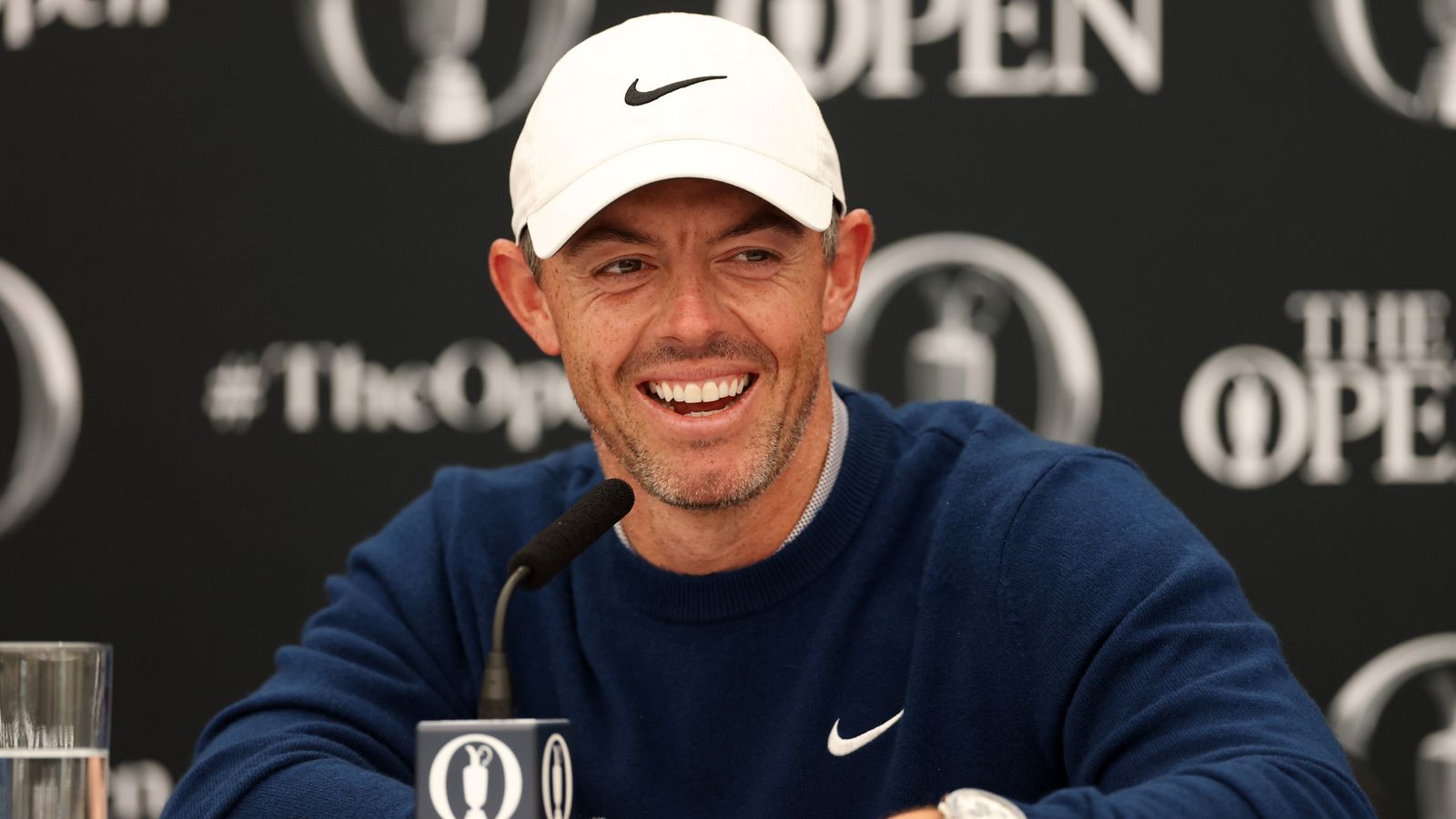https://e0.365dm.com/25/07/1600x900/skysports-rory-mcilroy-the-open_6964713.jpg?20250714142122