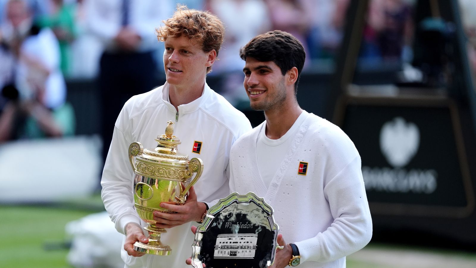 https://e0.365dm.com/25/07/1600x900/skysports-sinner-alcaraz-tennis_6964260.jpg?20250713225130