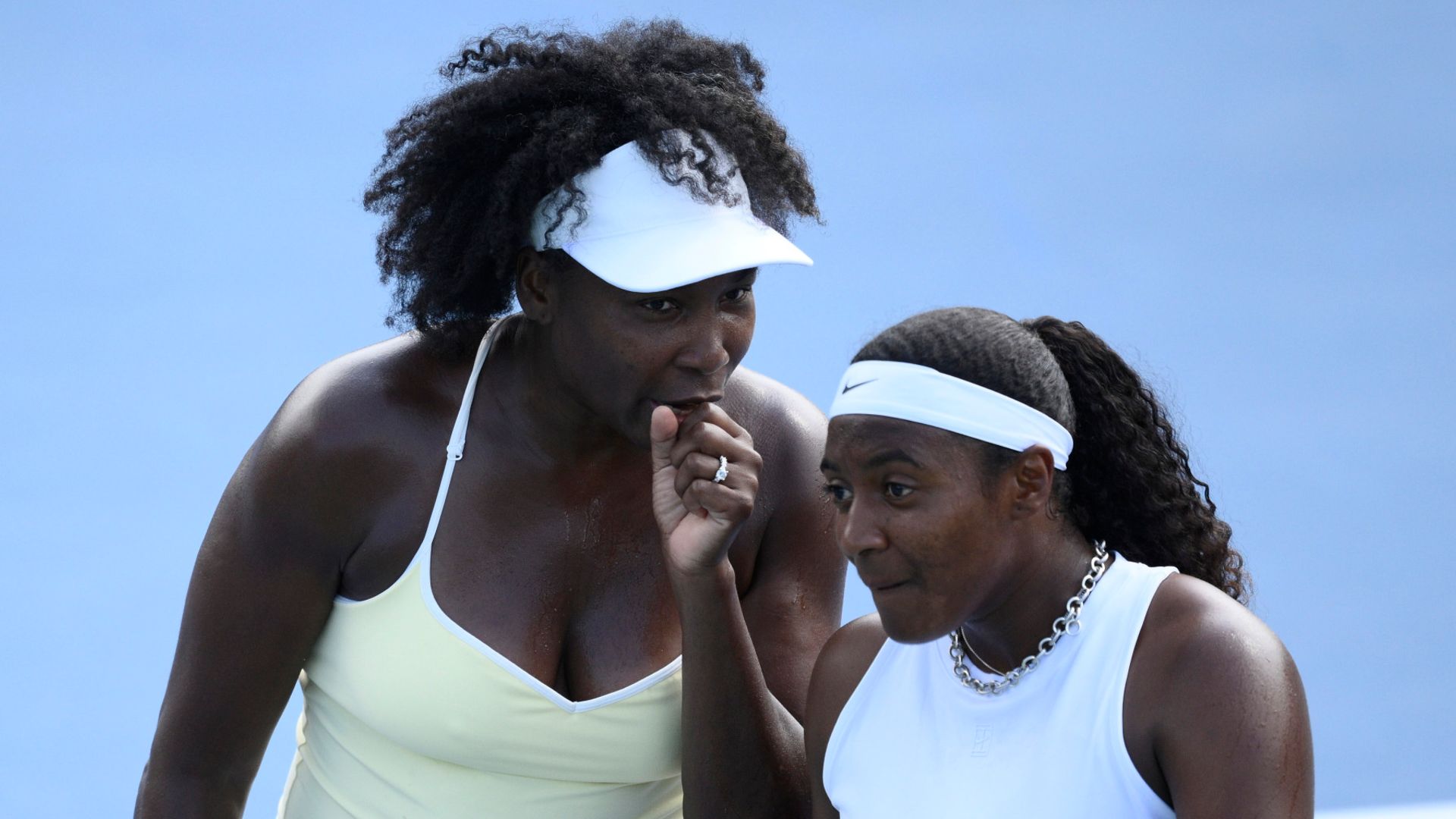 Williams enjoys winning return at 45 with doubles victory in Washington