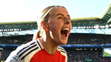Chloe Kelly d'Arsenal celebrates victory in the UEFA female Champions League in Estadio Jose Alvalade, in Lisbon, Portugal.