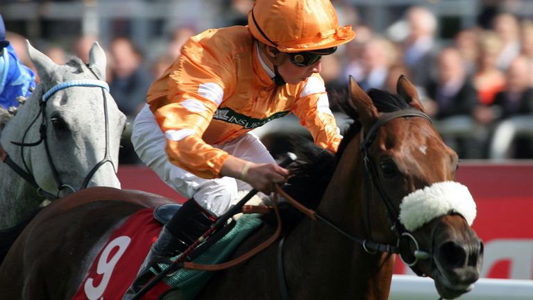 Buick was a successful apprentice, seen here winning Doncaster's Mallard Handicap aboard Dansant in 2007.