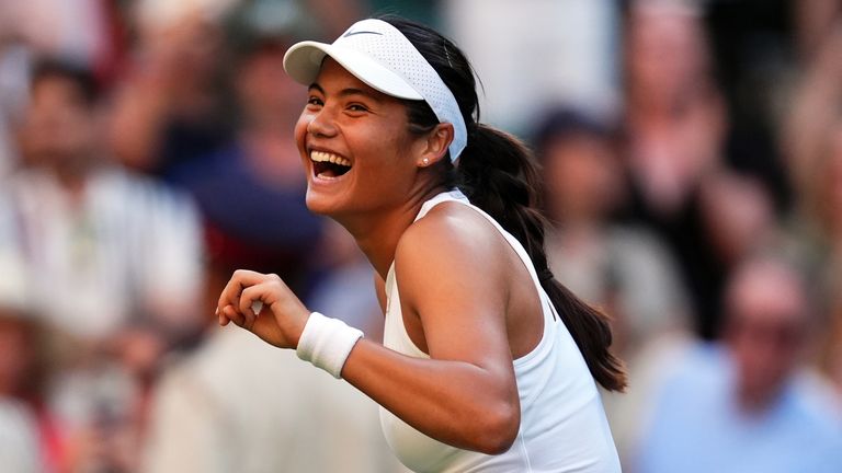 Emma Raducanu put in a supreme display to beat former Wimbledon champion Marketa Vondrousova 6-3 6-3