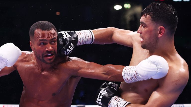 Jack Catterall beat Harlem Eubank by split decision after a clash of heads stopped the fight early
