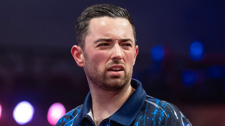 Luke Humphries reacts during his defeat to Gian van Veen at the World Matchplay (pic: PDC)