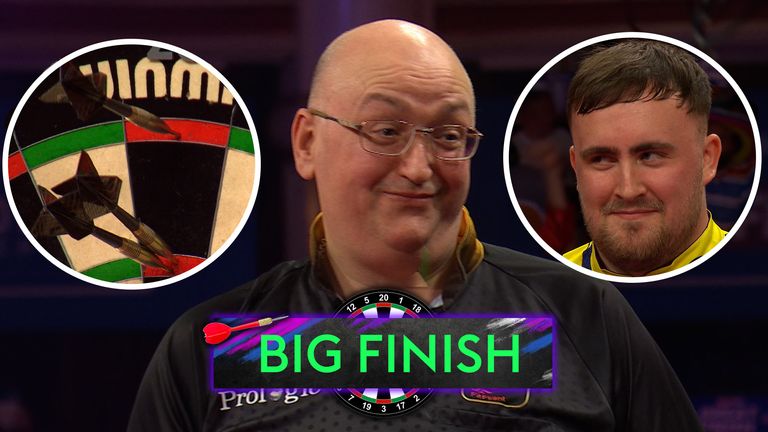 Luke Littler gives Andrew Gilding's big 160 finish a seal of approval as Goldfinger looked to close in on The Nuke's lead. 