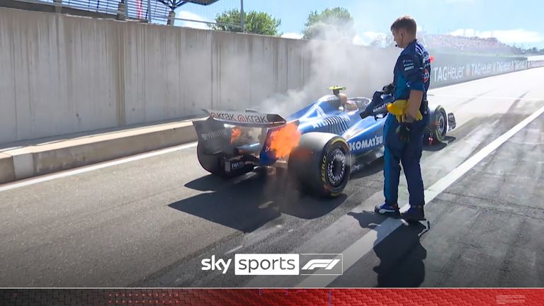 Ex-F1 technician Calum Nicholas explains why Carlos Sainz's Williams might have caught fire before the start of the Austrian Grand Prix.