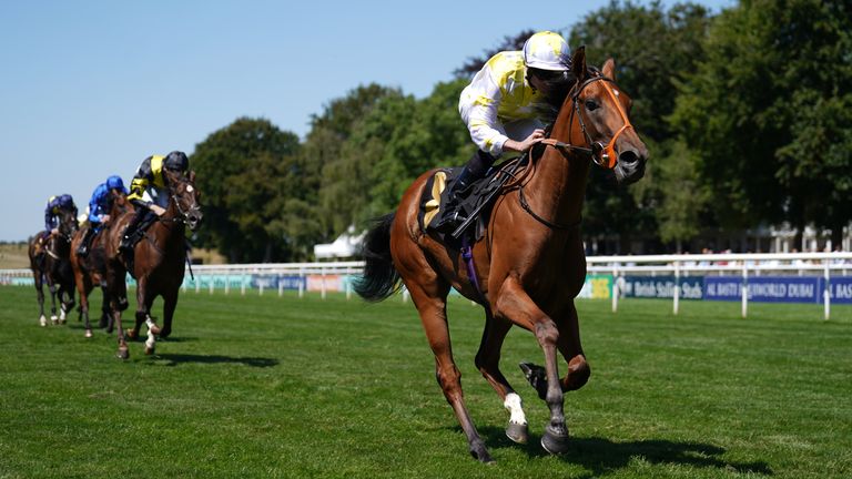 The Orion belt mounted by Ryan Moore winning the challenges of Rossdales British Ebf Maiden Fillies 