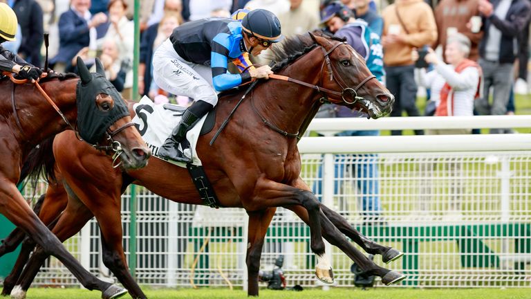 Woodshauna (C. Soumillon) wins Prix Jean Prat Gr.1 in Deauville. (Photo: Zuzanna Lupa)