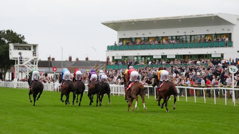 Yarmouth hosts tonight's Racing League action