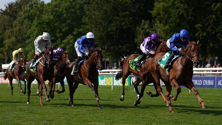 Saba Desert mounted by William Buick about to win the BET365 superlative issues