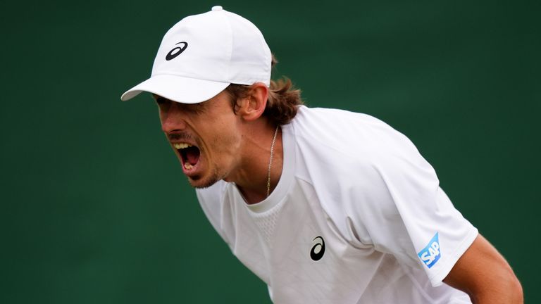 Aled de Minaur in action at Wimbledon 2-25 against Novak Djokovic