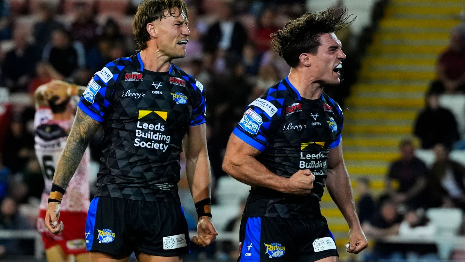 https://e0.365dm.com/25/08/1600x900/skysports-brodie-croft-leeds_6985198.jpg?20250807223242