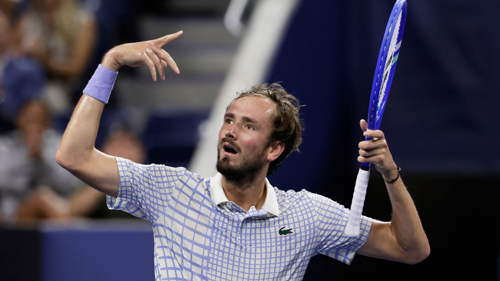 https://e0.365dm.com/25/08/1600x900/skysports-daniil-medvedev-tennis_7000699.jpg?20250825053020