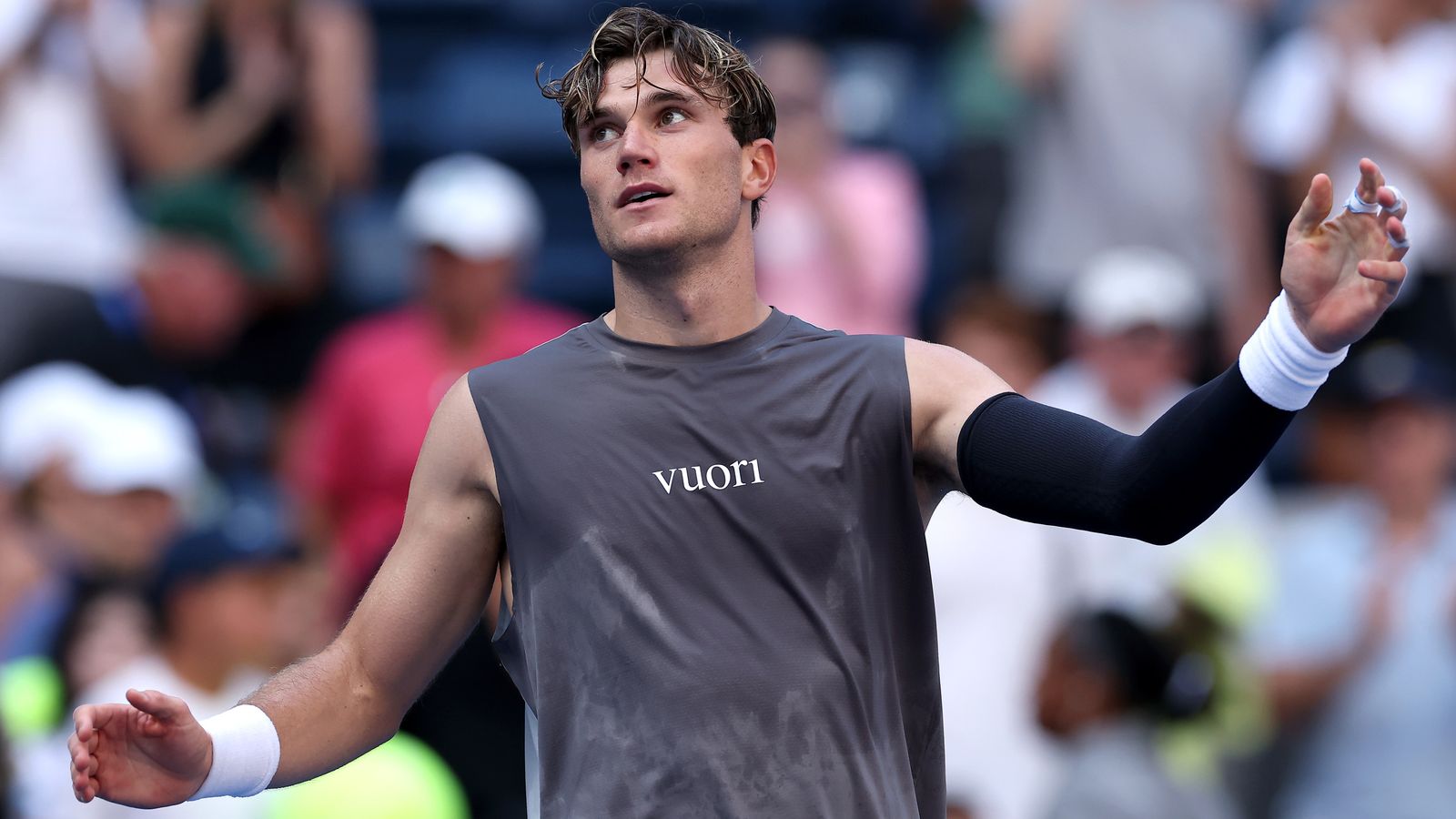 https://e0.365dm.com/25/08/1600x900/skysports-jack-draper-tennis_7001432.jpg?20250826003643