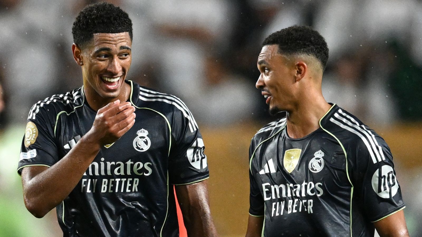 https://e0.365dm.com/25/08/1600x900/skysports-jude-bellingham-trent-alexander-arnold_6991465.jpg?20250815120325