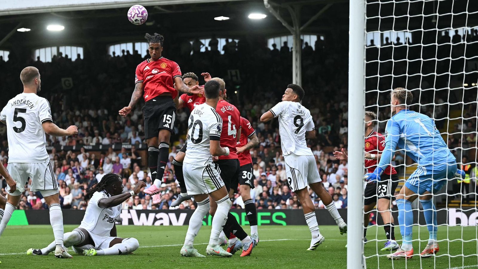 https://e0.365dm.com/25/08/1600x900/skysports-premier-league-manchester-united_7000336.jpg?20250824175145