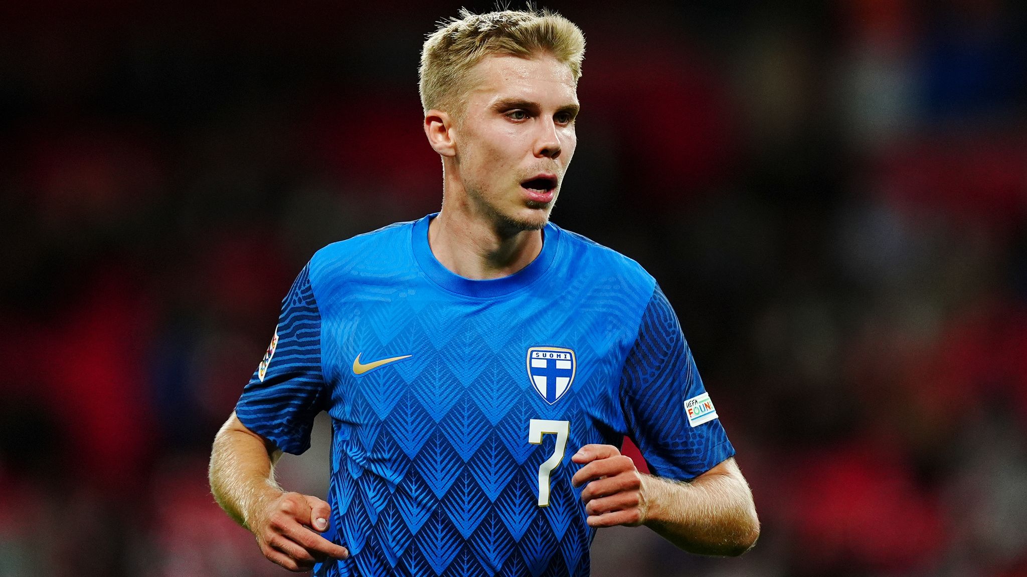 Oliver Antman transfer news: Rangers sign winger from Go Ahead Eagles ...