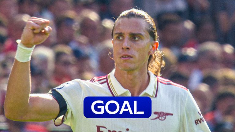 Calafiori scores opener for Arsenal.