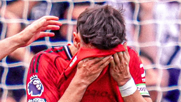 Bruno Fernandes missed a first-half penalty for Manchester United