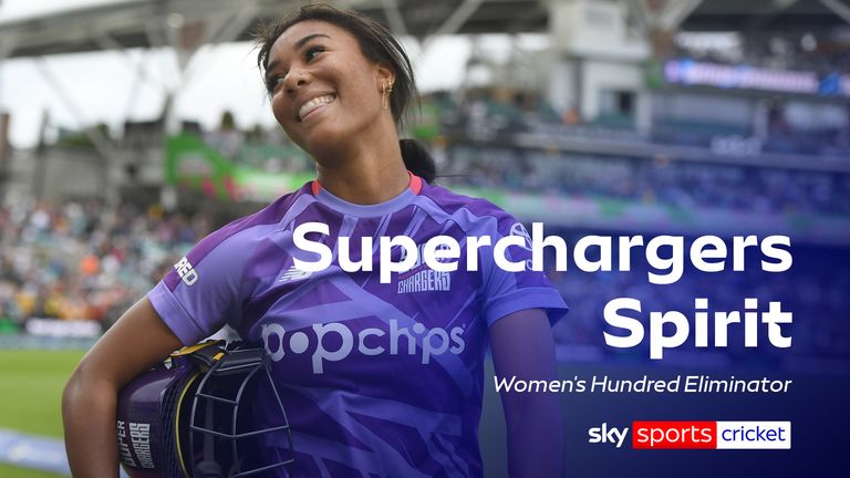 Hundred: Davina Perrin ton helps Northern Superchargers beat London Spirit to reach final