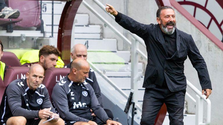 EDINBURGH, SCOTLAND - AUGUST 23: Hearts manager Derek McInnes during a William Hill Premiership match between Heart of Midlothian and Motherwell at Tynecastle Park, on August 23, 2025, in Edinburgh, Scotland. (Photo by Mark Scates / SNS Group)