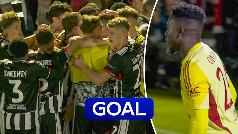 Grimsby Town 2-0 Man United: 