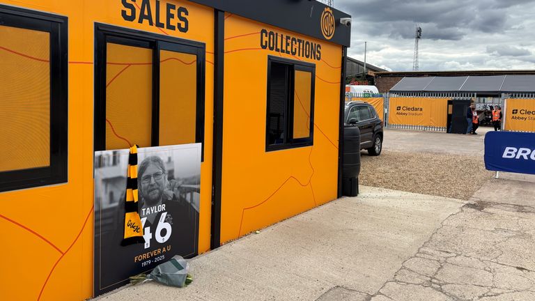 Tribute to supporter James Taylor at Cambridge United before their game against Cheltenham Town