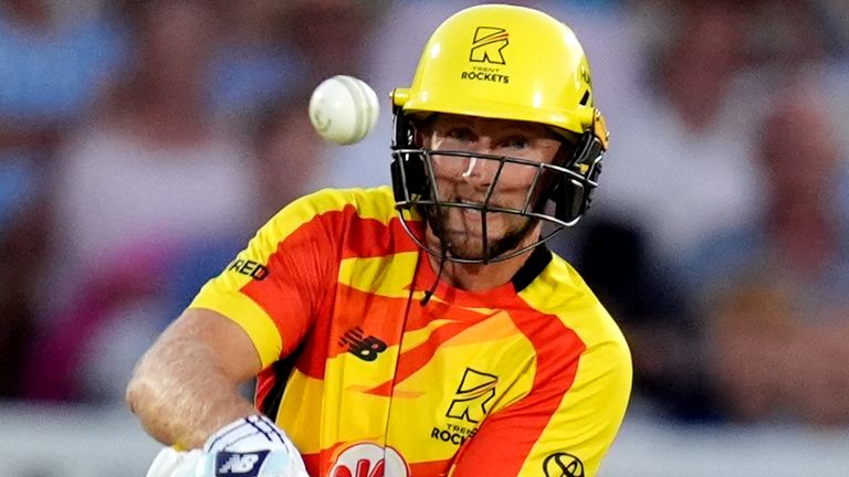 Root secures knockout spot for Rockets as host of sides dumped out