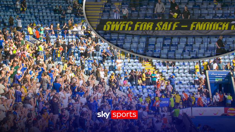 Leicester crowd applaud Sheff Wednesday fan protest