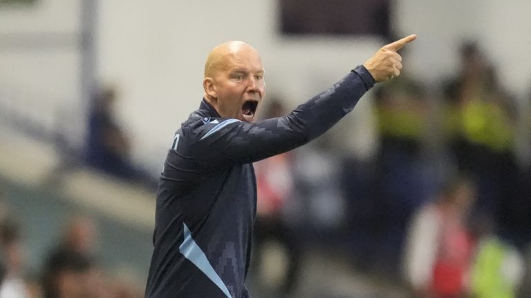 Sheffield Wednesday boss Hendrik Pedersen during the Carabao Cup fixture against Leeds