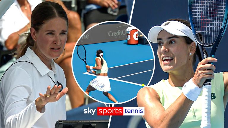Sorana Cirstea argues with umpire over a line call