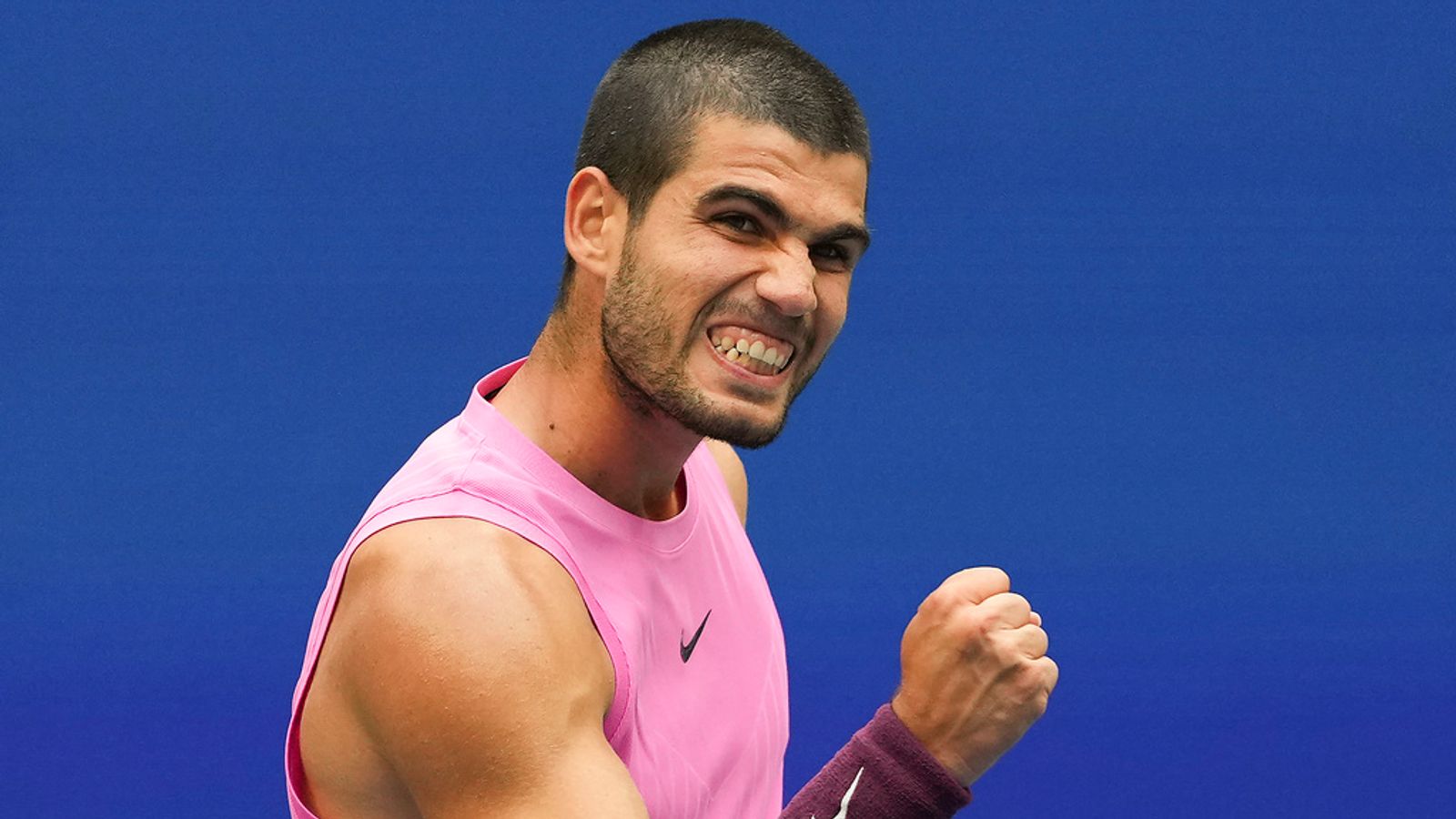 https://e0.365dm.com/25/09/1600x900/skysports-carlos-alcaraz-tennis_7013839.jpg?20250907180811