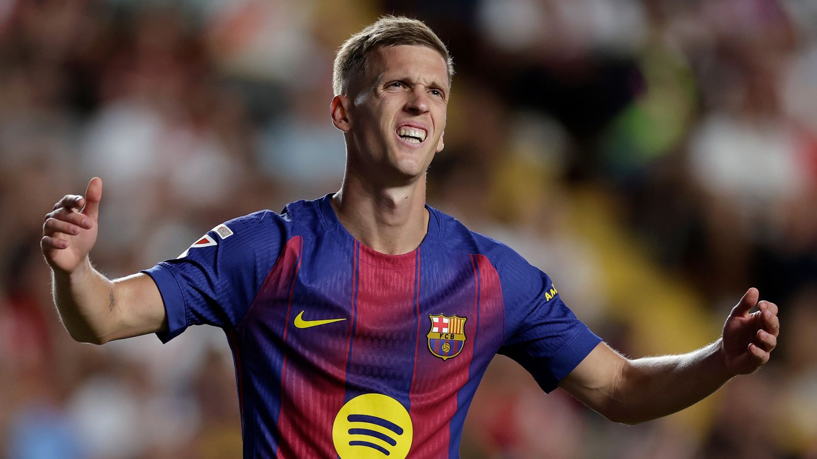 https://e0.365dm.com/25/09/1600x900/skysports-dani-olmo-barcelona_7015566.jpg?20250909202537