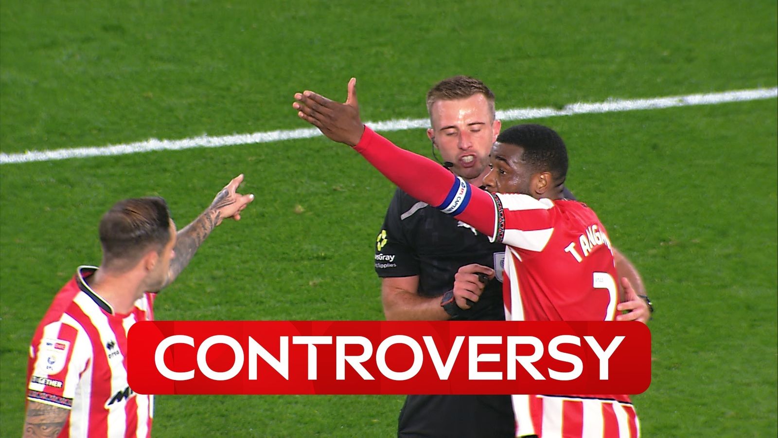 https://e0.365dm.com/25/09/1600x900/skysports-football-championship_7037704.jpg?20250930215719