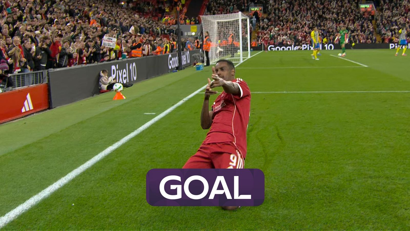 https://e0.365dm.com/25/09/1600x900/skysports-football-leaguecup_7029792.jpg?20250923205539