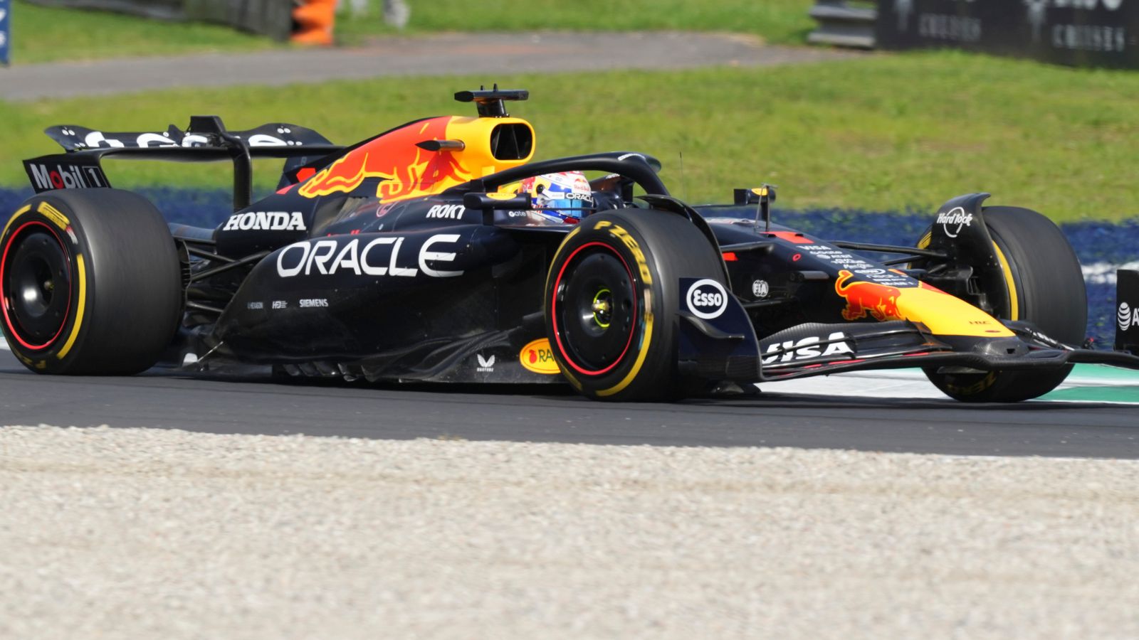 Verstappen Ends Win Drought at Italian GP; Norris Trims Piastri's Lead After McLaren Pit-Stop Drama