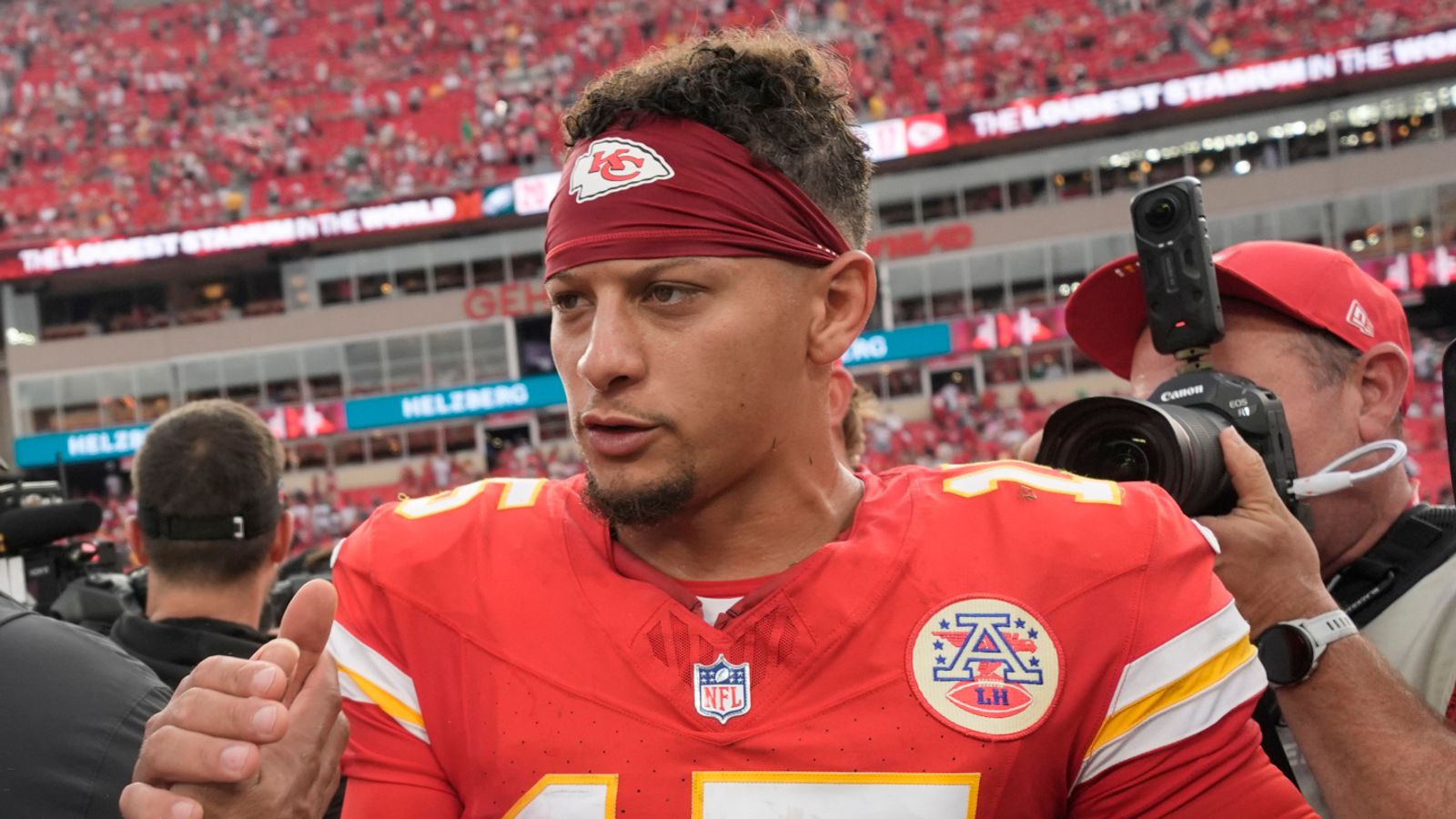 https://e0.365dm.com/25/09/1600x900/skysports-patrick-mahomes-chiefs_7021170.jpg?20250915110651