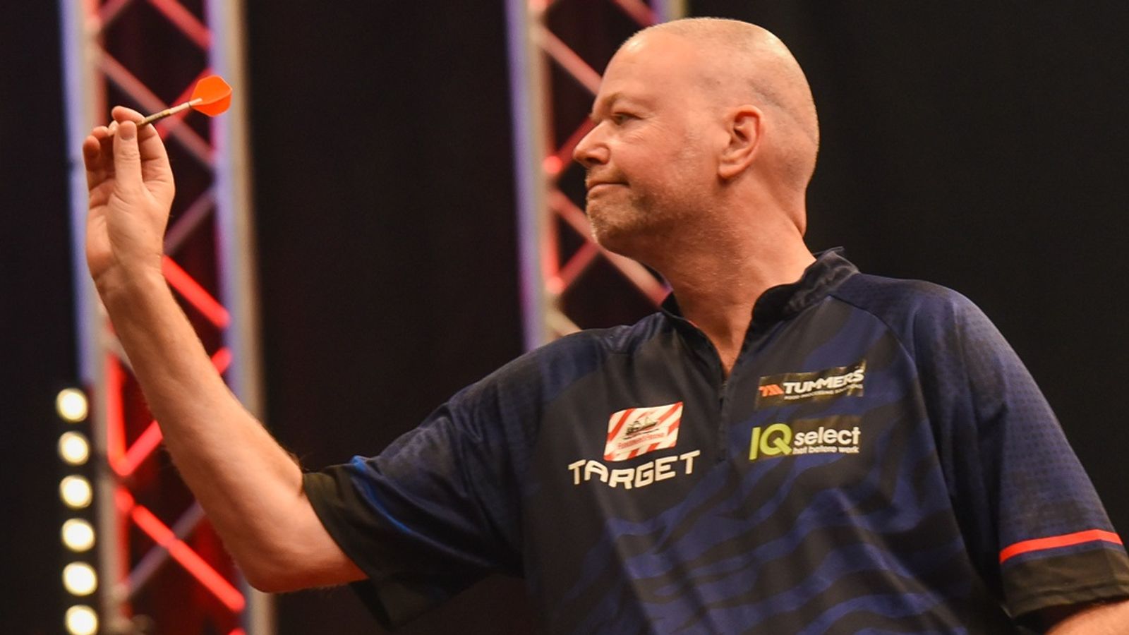 Target Dimitri van den Bergh Collared Dartshirt 2025