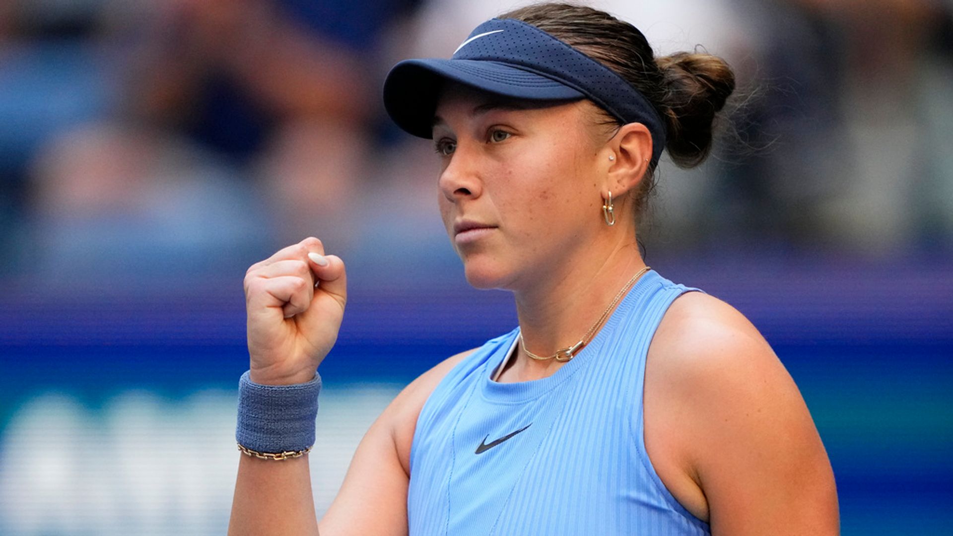 US Open: Anisimova gets revenge over Swiatek to reach semi-finals - as it happened