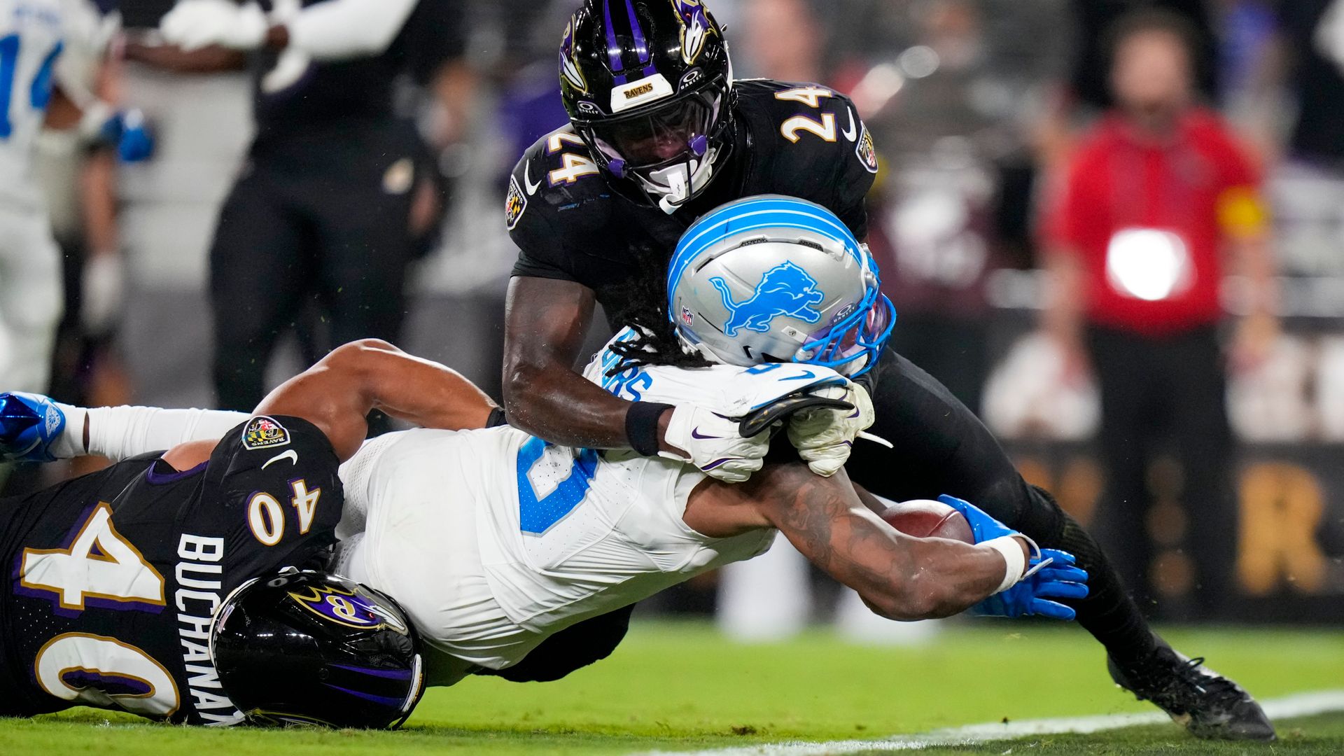 Free-scoring Lions punish Ravens' porous defense