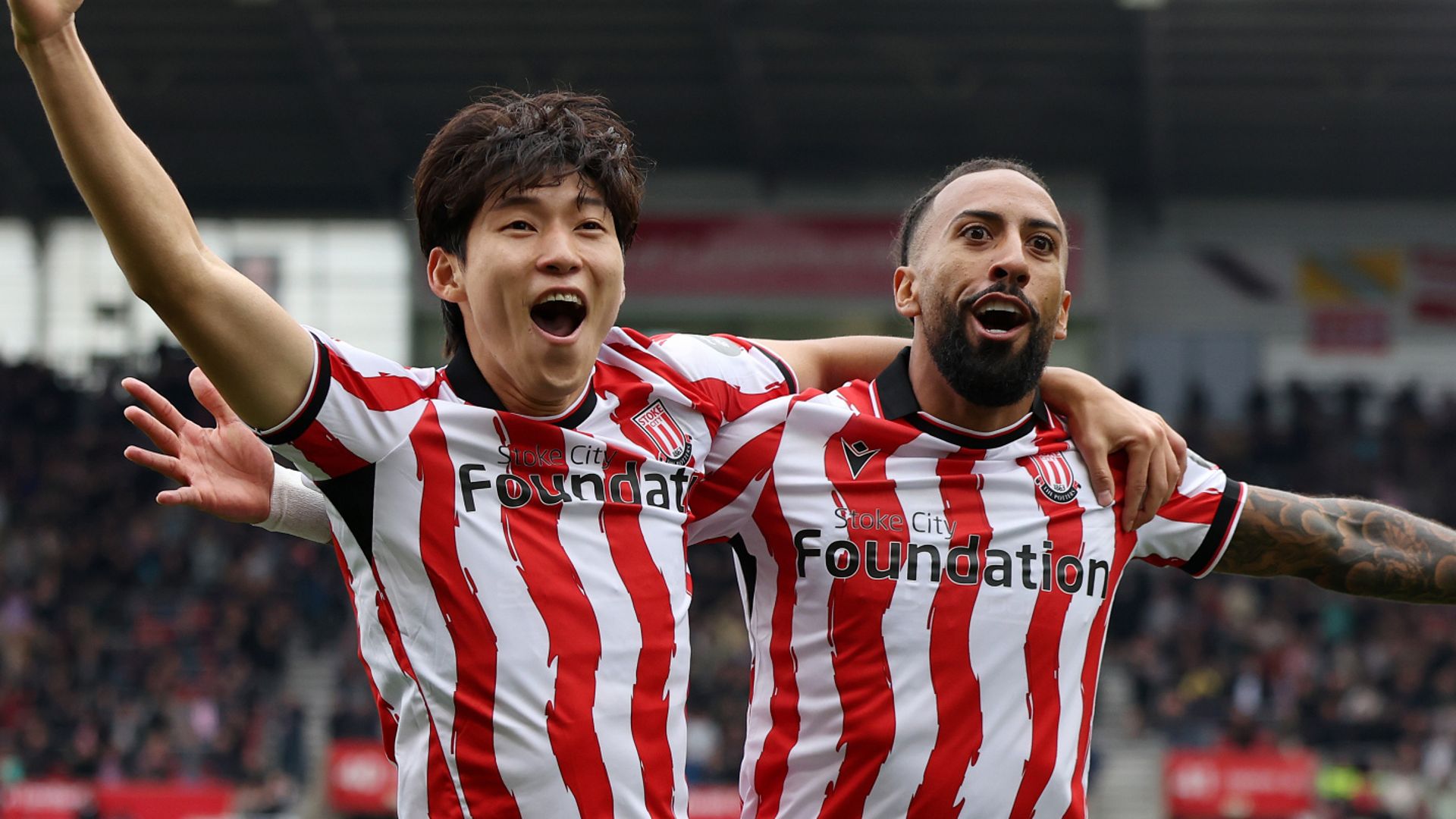 Stoke fight back to hold Norwich - free highlights & report